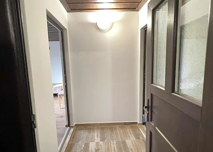 чифликъ 1 * Kotel